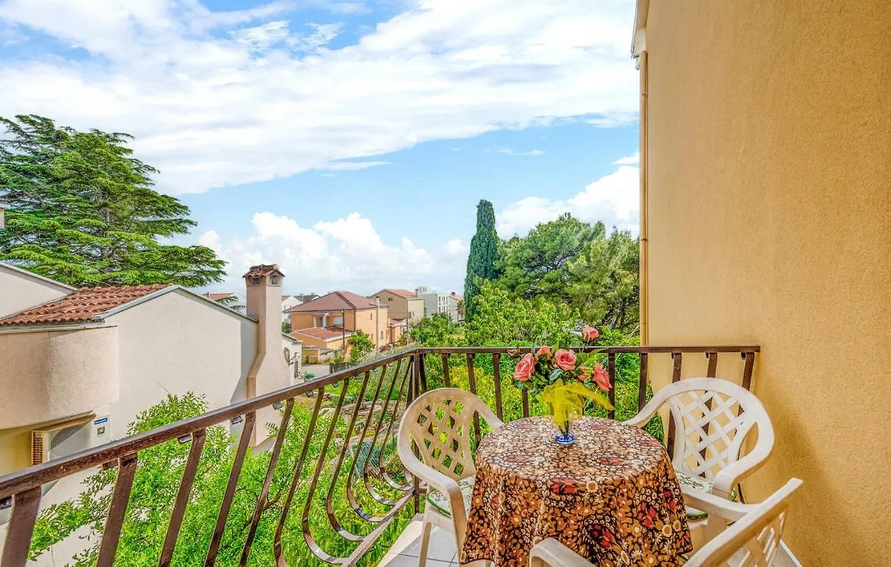Guest House Minak Zara 0*,  Croazia