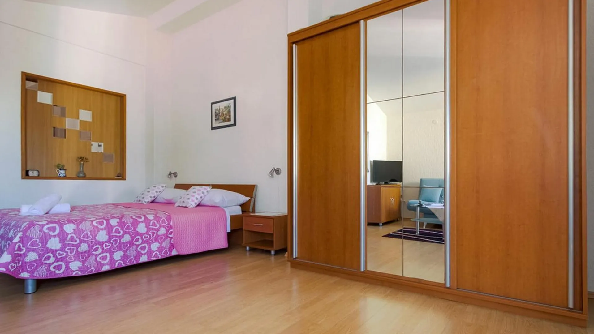 Guest House Minak Zara
